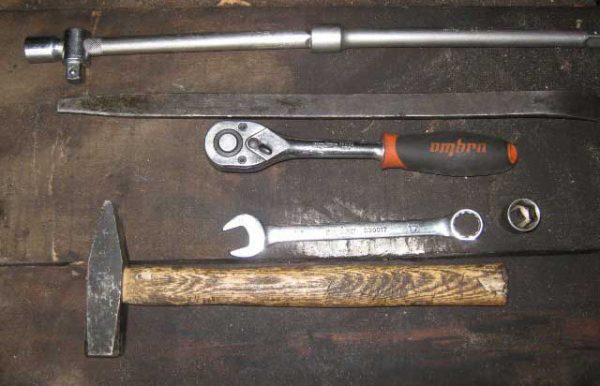 Инструменты для ремонта