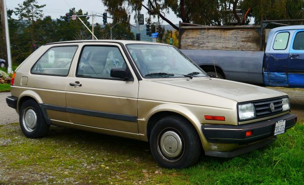 Трёхдверная версия Golf