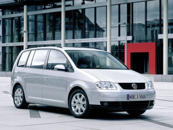 VW Touran 2003 года