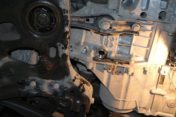 Сливная горловина коробки DSG-7