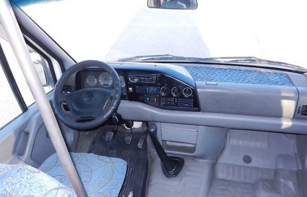 Приборная панель первого Volkswagen LT 35