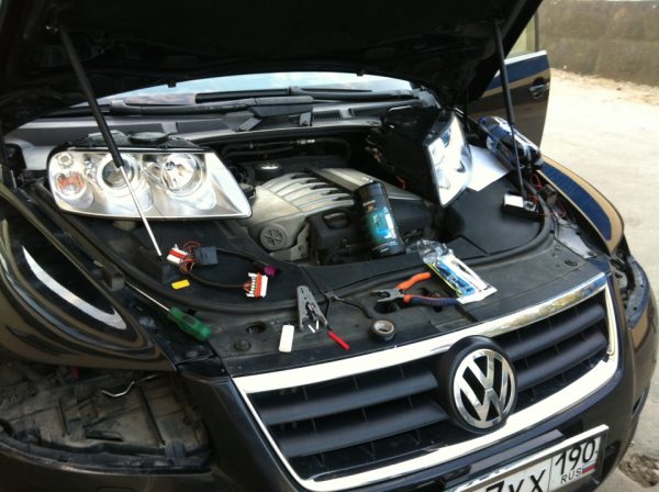 Замена фар VW Touareg