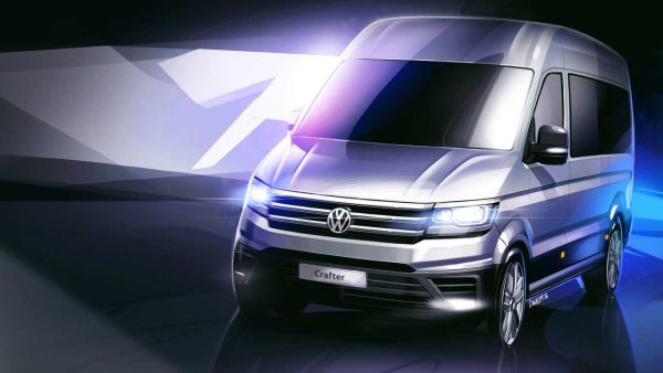 VW Crafter с включёнными фарами