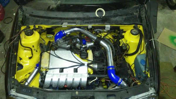 Двигатель VR6