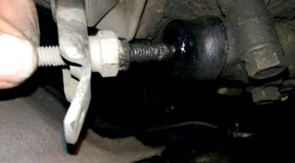 Цилиндр сцепления потёк