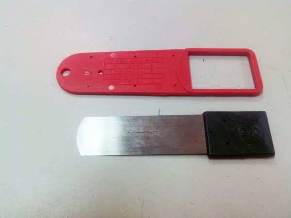 Щуп для регулировки клапанов