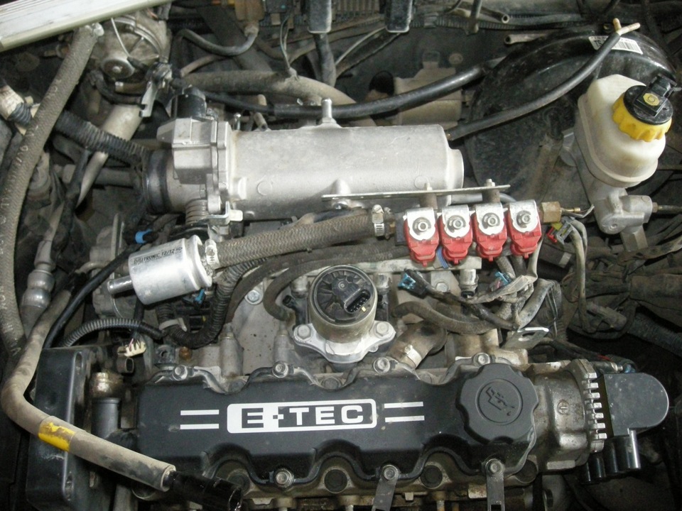 Отсоединяем все от впускного коллектора